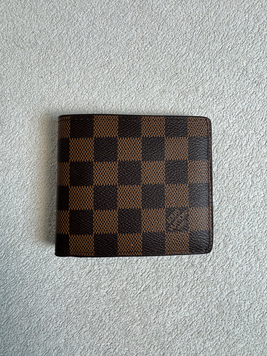 LV MEN BROWN CHEQUE WALLET