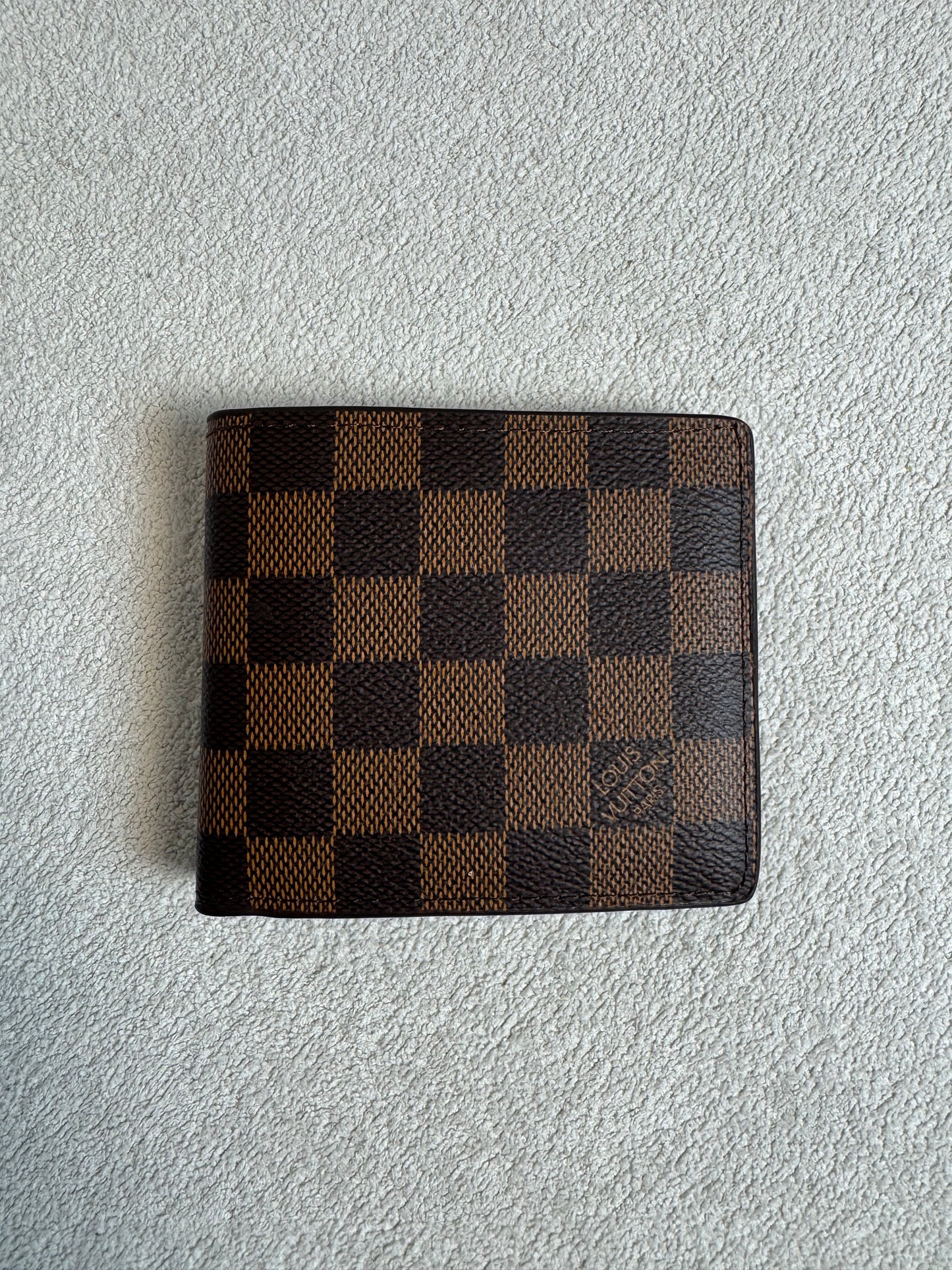 LV MEN BROWN CHEQUE WALLET