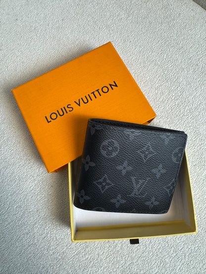 LV Men Signature Wallet