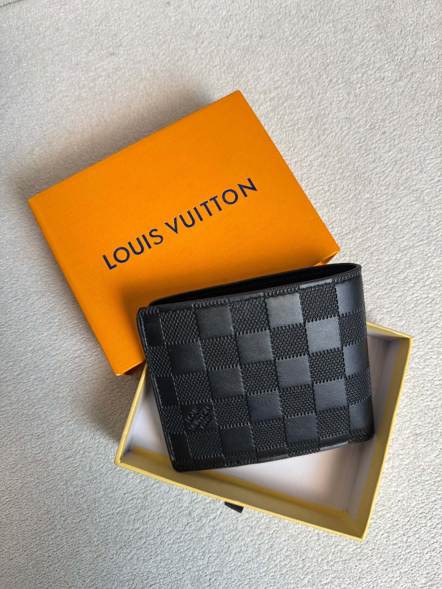 LV Men Wallet Black