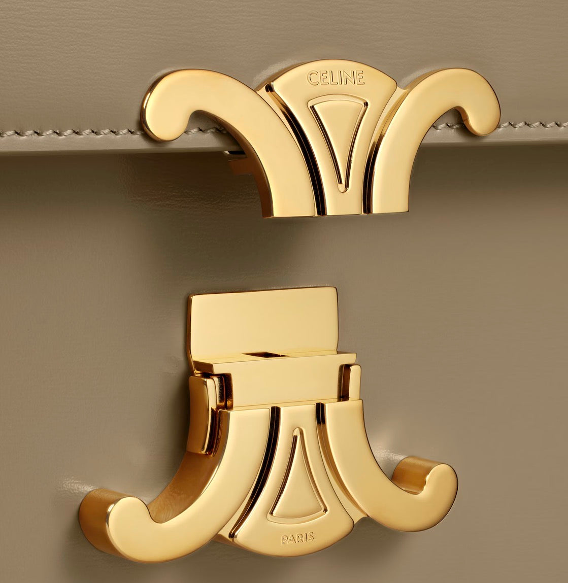 CLASSIQUE TRIOMPHE BAG in shiny calfskin